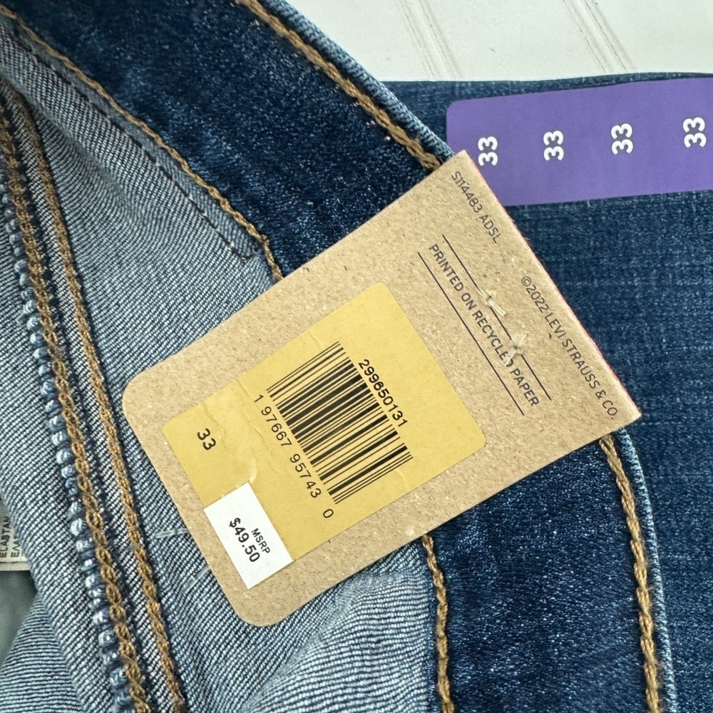 NEW Levi Strauss Mid Length Short US Size 33 - Picture 6 of 8